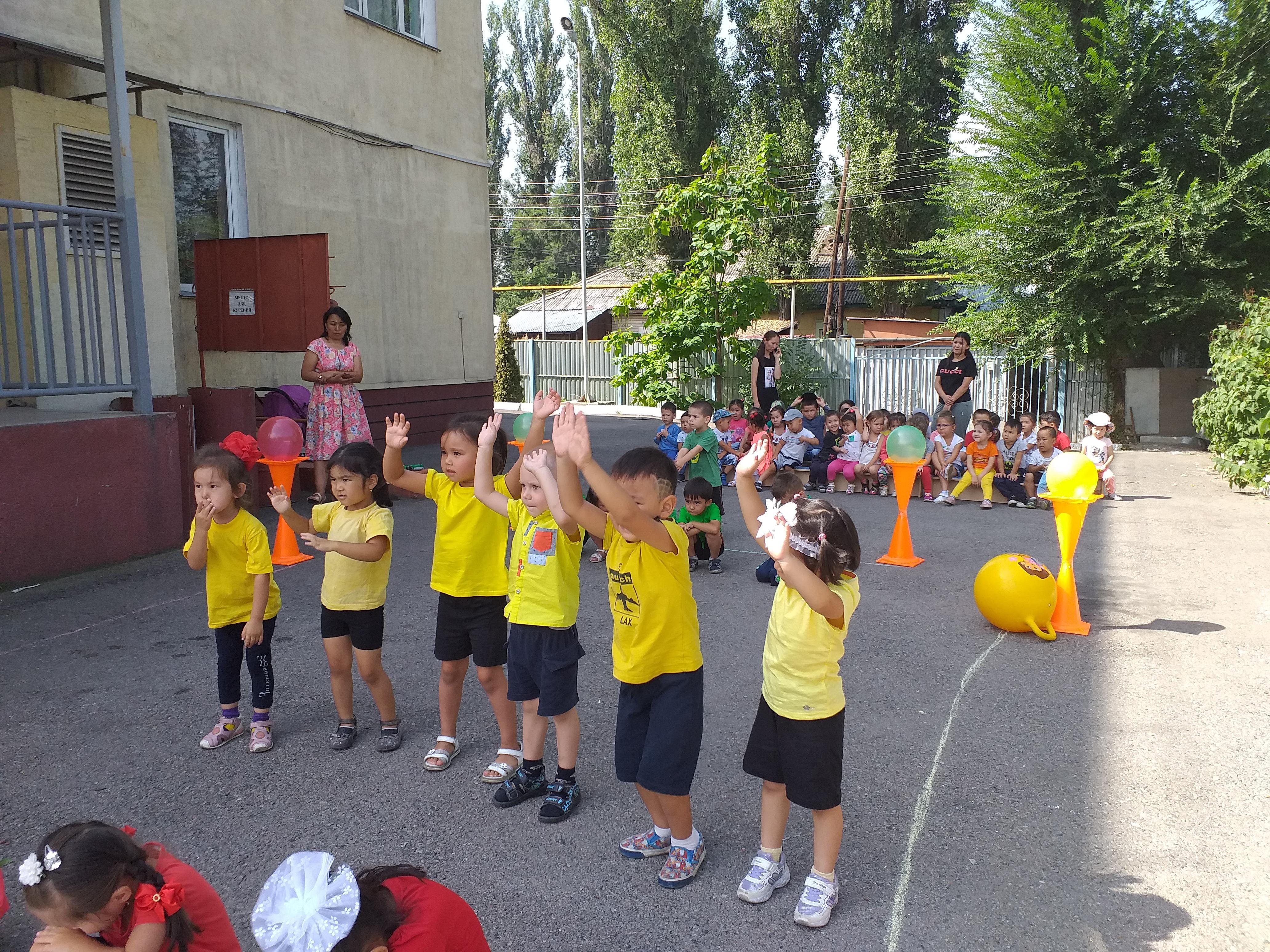 27.08.2019 ж. балабақшада "Жол тәртібін сақтайық!" атты ойын-сауық өтті